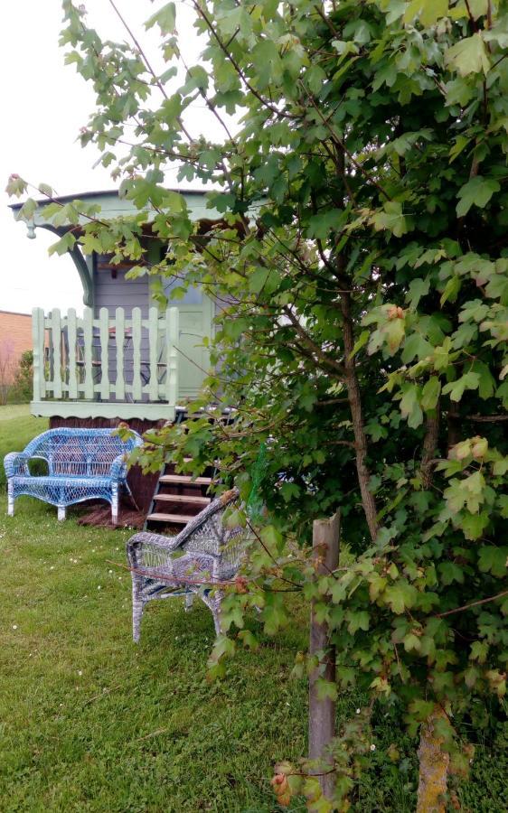 Hostal La Parenthese Villeret Exterior foto